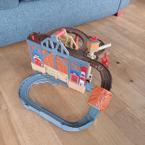 Thomas the tank - thomas, take
