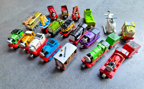 Thomas the tank engine - thomas, take