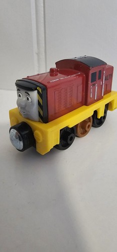 Thomas the tank engine - thomas,