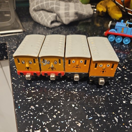 Annie and clarabel - clarabel, take-n-play