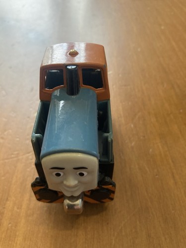 Den take play thomas and - den,