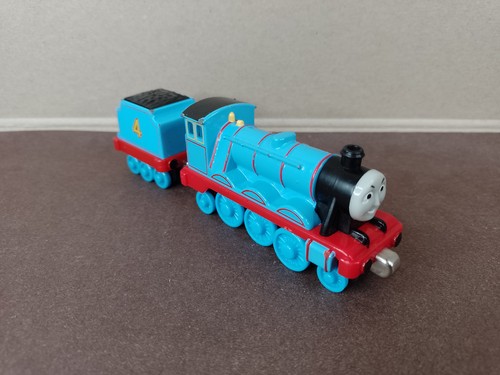 Gordon take along n - -, play