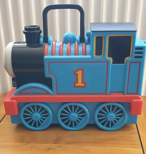 Thomas the tank engine - thomas,