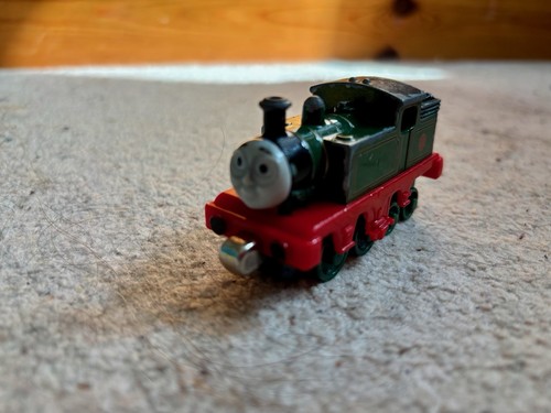 Take along play thomas - along,