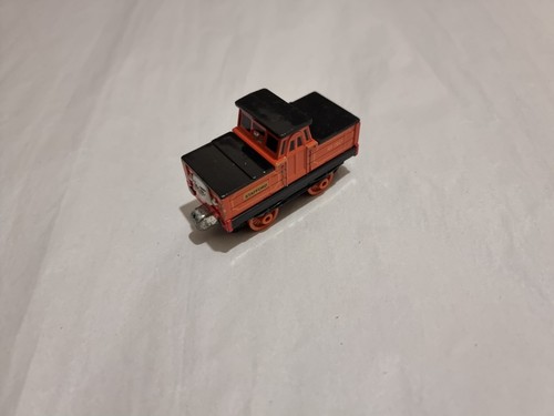 Thomas the tank engine - thomas,