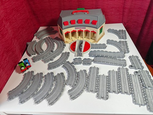 Take play thomas - take, friends