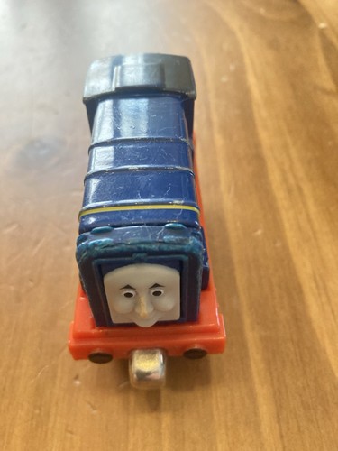 Sidney take play - take-n-play, thomas